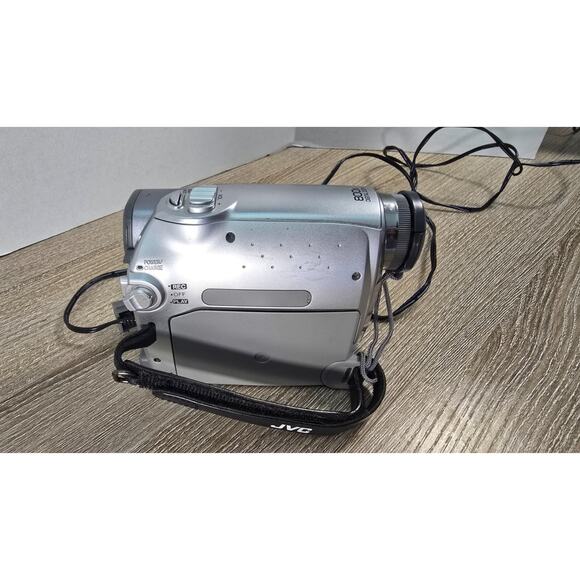 JVC GR-D347U Digital Video Camera 28x Optical Zoom, Battery, *Read - Picture 6 of 6